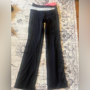 Lululemon Old Style Black Flare Leggings size 4